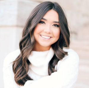 Meet your Posher, Olivia jane